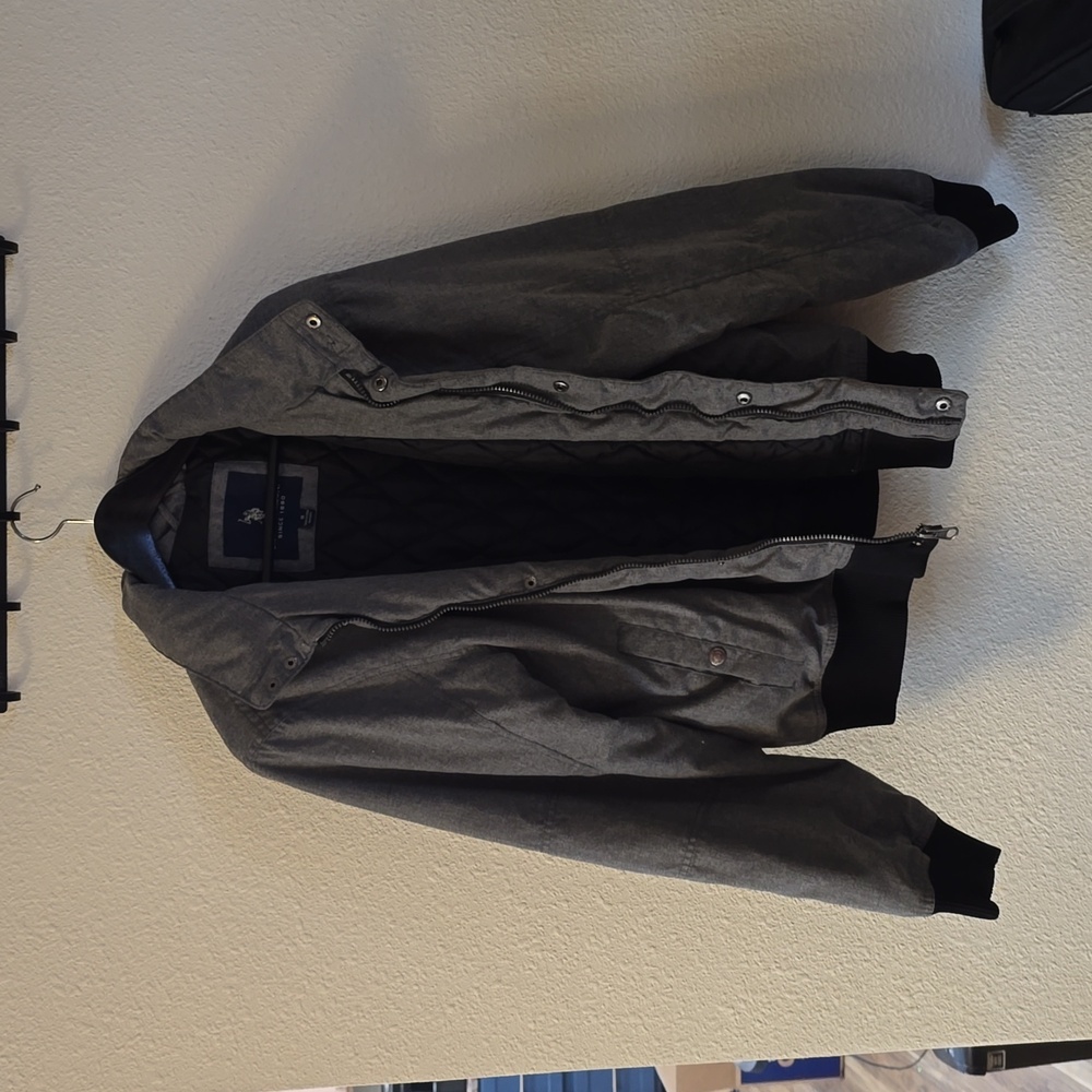 Gray mens Polo jacket, size medium